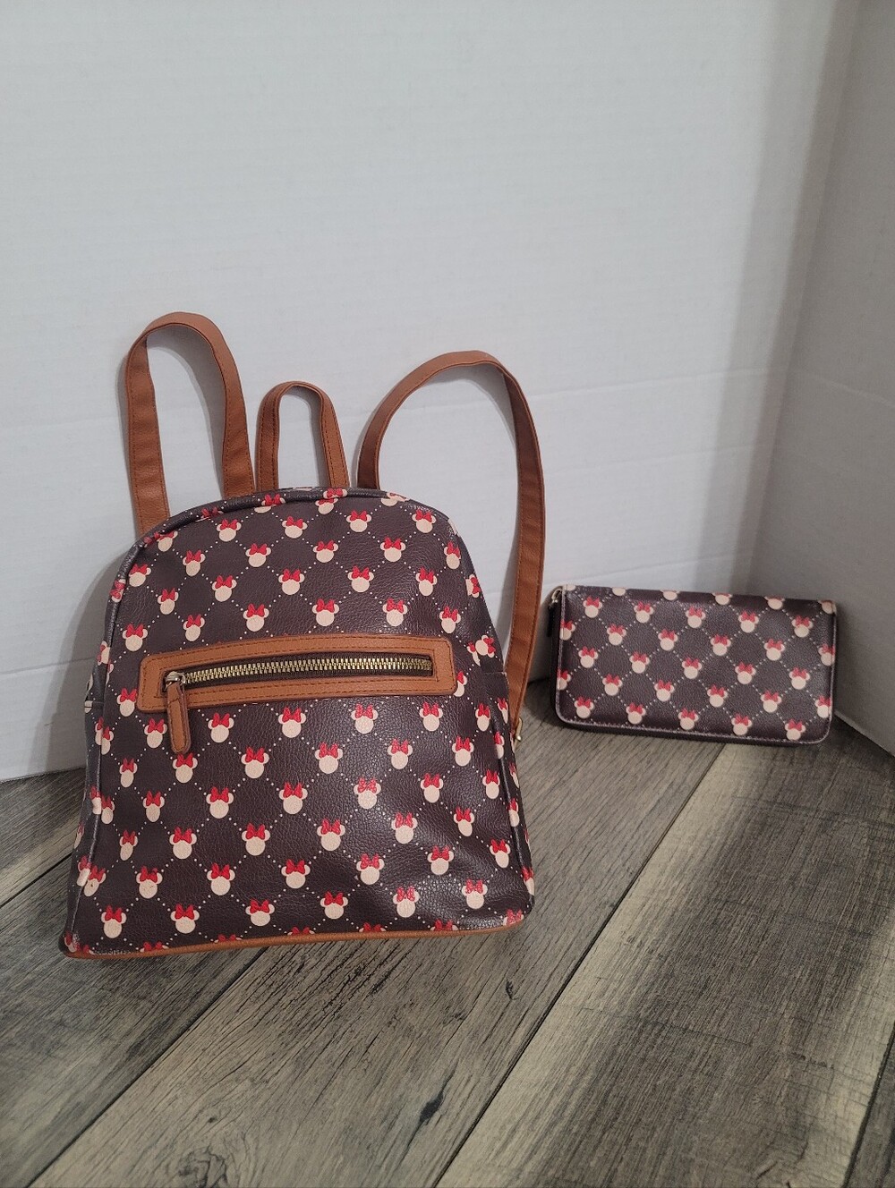 Disney Brand Minnie Mouse Backpack Purse And Wallet Zippered Brown Red Tan Color